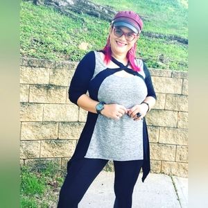 🔥 PRICE DROP🔥 Black & Grey Cross Tunic